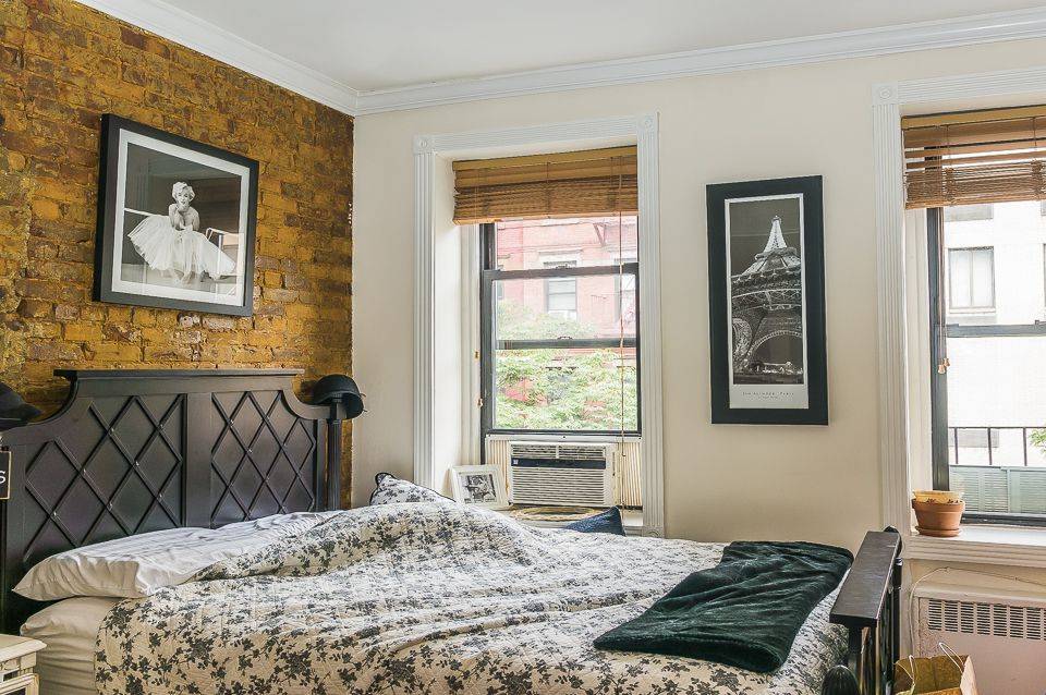 Upper East Side- Gut renovated 1 bedroom (No Fee)