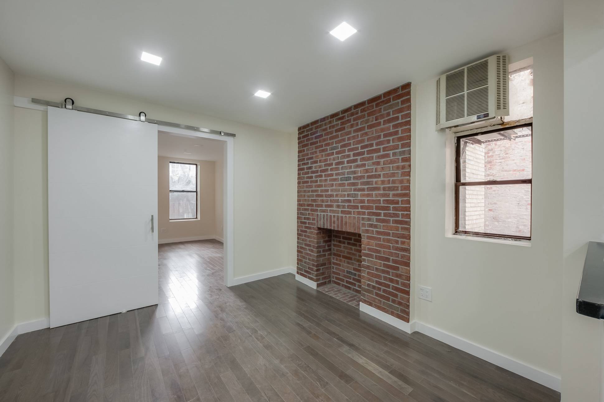 Gorgeous Gut Renovated One Bdrm in the Heart of West Village!!!