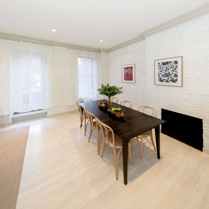 Walk to Central Park, Washer/dryer in unit Luxury 2 Bedroom w/ 2 Full Bathrooms, Large Private Terrace