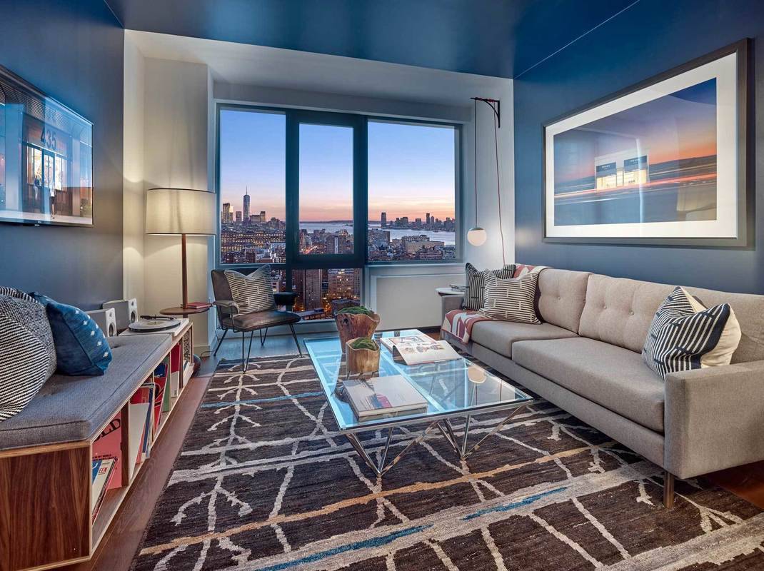 New Luxury Two Bedroom Apartment in Hudson Yards