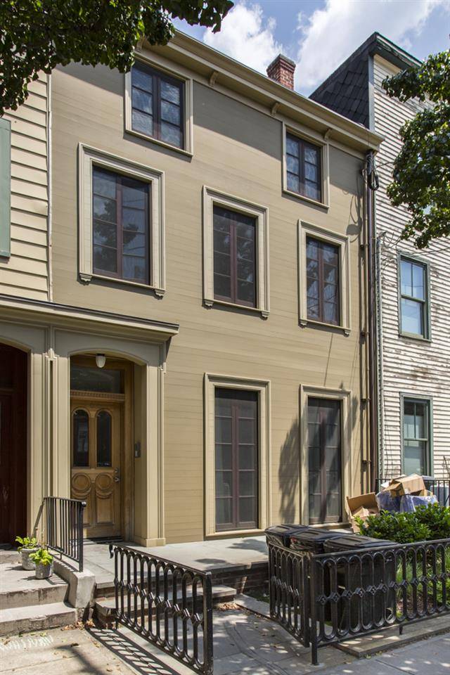 This quaint Paulus Hook home is bursting with curb appeal and features one stunning fully-renovated vacant unit
