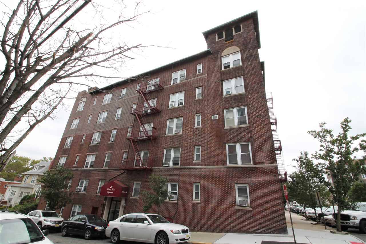 CO-OP Apt for rent includes heat and hot water - 1 BR New Jersey
