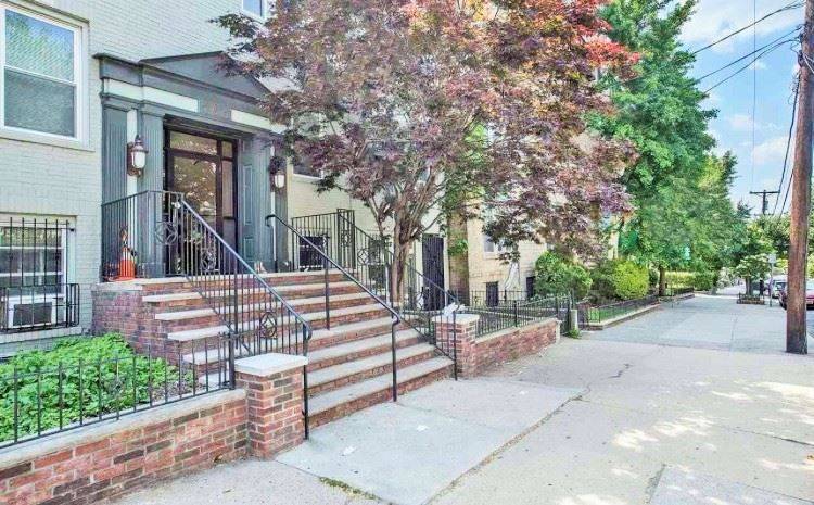 Look no further than this spacious 1 bedroom 1 bath apartment conveniently within walking distance from the Journal Square Path Station