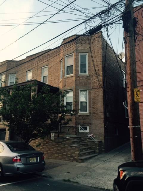 Renovated North Bergen Two Bed - 2 BR New Jersey