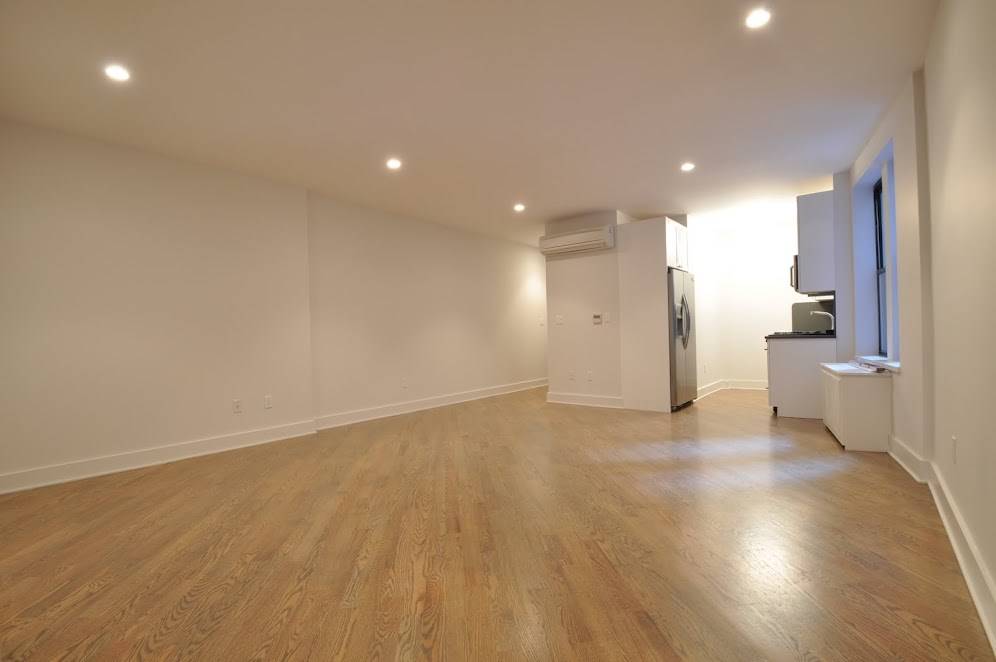 Upper East Side-  Large 3bd/2ba_Close to 2nd Ave Subway