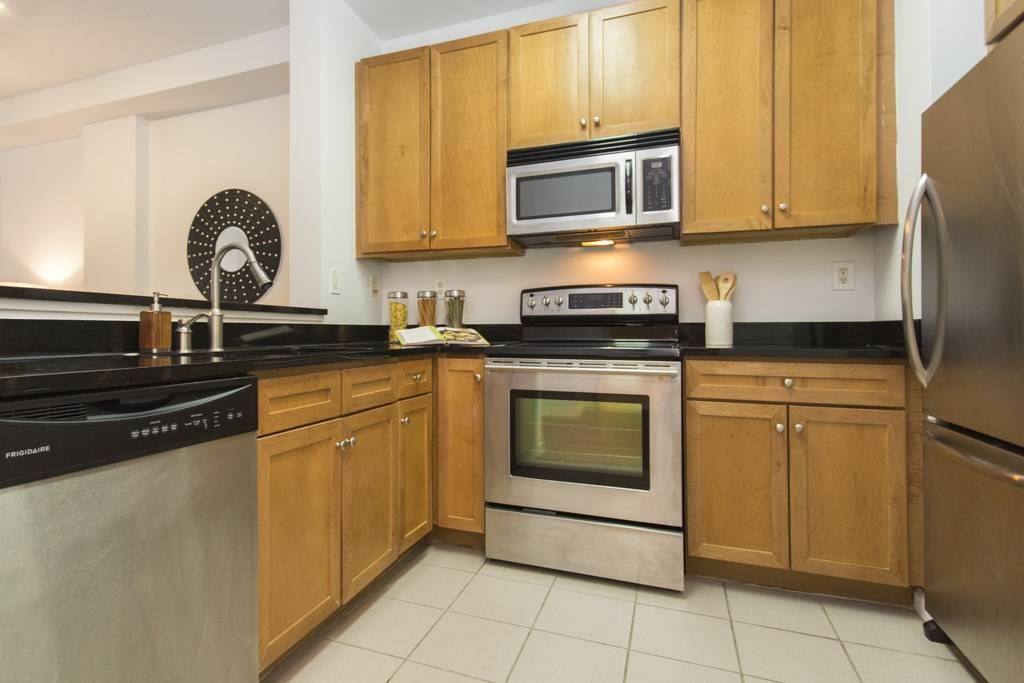 Fall in love with this stunning home - 1 BR Condo New Jersey