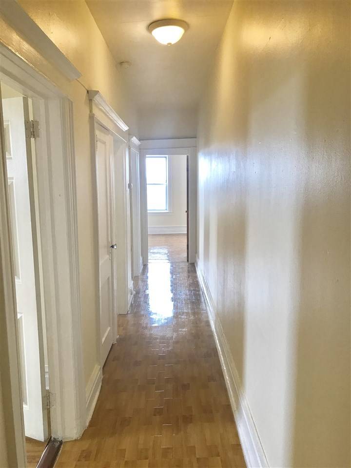 HEAT AND HOT WATER INCLUDED - 2 BR New Jersey