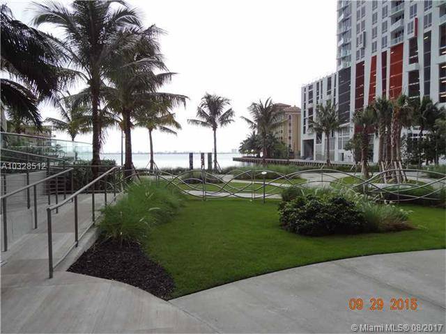 Beautiful apartment with a lot of amenities - Icon Bay 2 BR Condo Florida