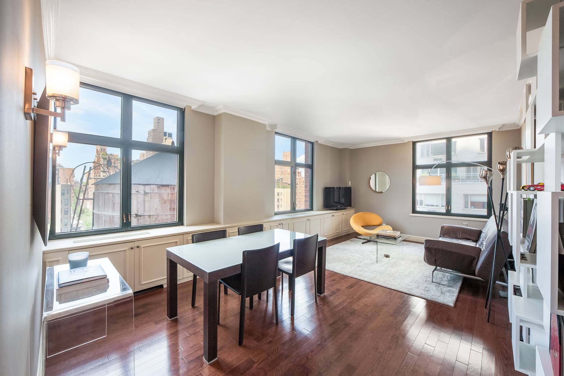 NEW TO MARKET!  TRAFALGAR HOUSE 188 EAST 70TH ULTRA CHIC TWO BEDROOM PRIME BLOCK FURNISHED OR UNFURNISHED RENTAL