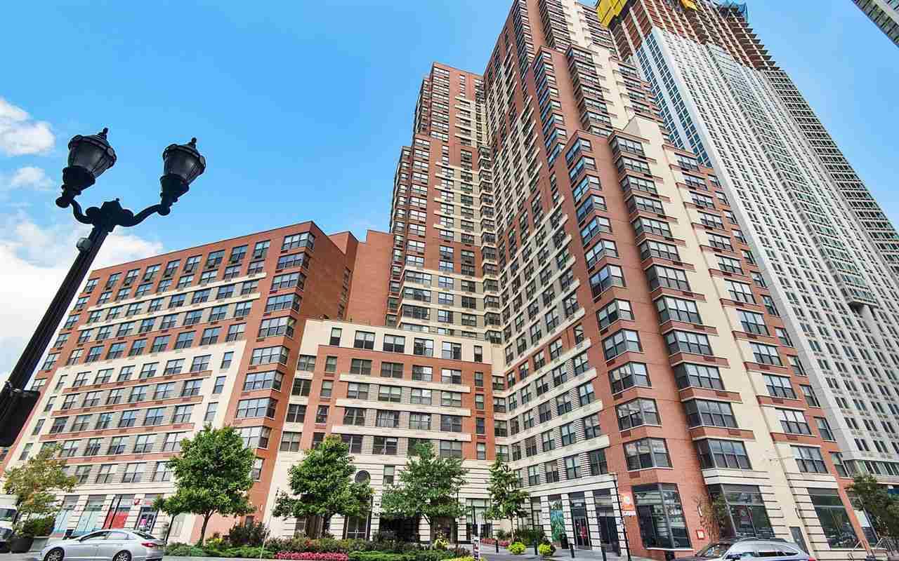 This SW facing - 2 BR Condo The Waterfront New Jersey