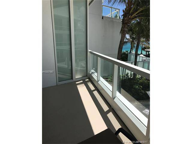 Beautiful Jr Suite with ocean and pool views - Fontainebleau III Condo Miami Beach Florida
