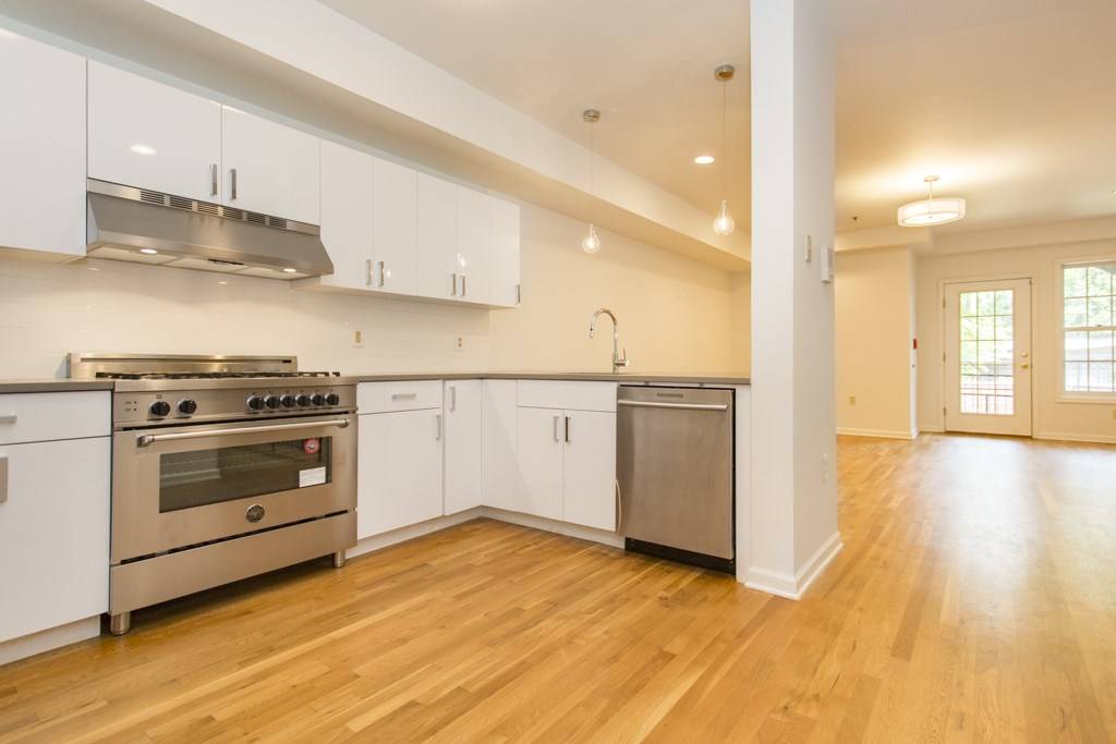 Welcome to a one of a kind home in Jersey City - 3 BR Condo New Jersey