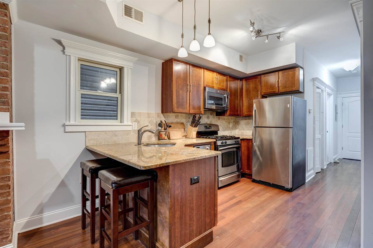 Gorgeous - 2 BR Condo New Jersey