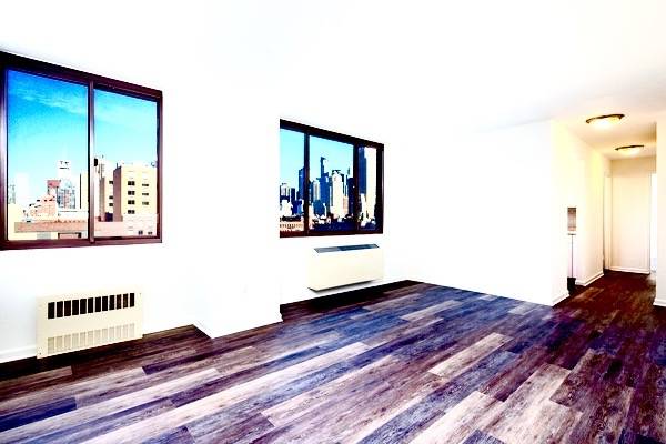 Condo Quality 1 BR on the West Side ~ Full Service Luxury Bldg ~ No Fee!