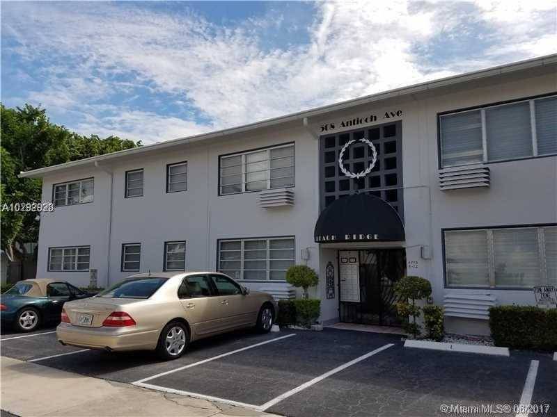 SAME DAY APPROVAL POSSIBLE - Beach Ridge Co-op 2 BR Condo Ft. Lauderdale Florida
