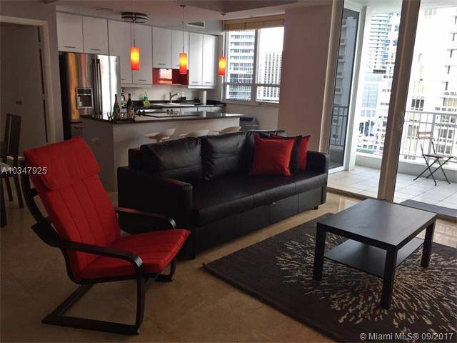 Beautiful Apartment located in The Courts at Brickell Key