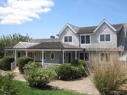 SAG HARBOR 6 BEDROOM WITH POOL AND BAYVIEWS!