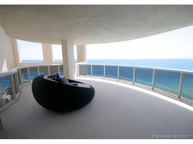 Spectacular ocean-front Penthouse with panoramic ocean/city views from every room