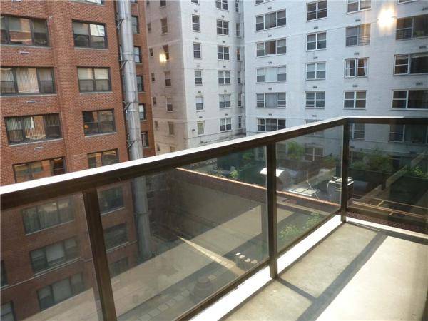 Upper East Side, Totally Renovated two bedroom, $4,000