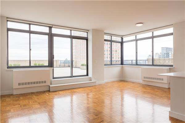 Midtown West 2 Bedroom 2 Bathroom Penthouse Apartment with  Large Private Outdoor Space and Balcony, Dining Area, Full Service Luxury Building, River Views, Pool, No Fee