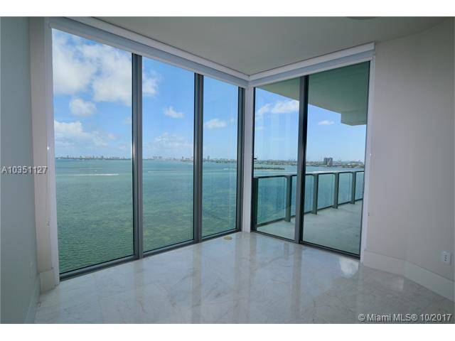Amazing unit 2/2 with direct panoramic views of Biscayne Bay in brand new luxurious building with breathtaking views of the Miami Skyline and sunsets