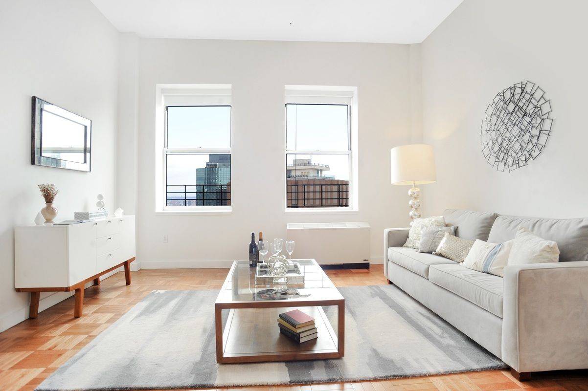 NO FEE, Beautiful 3 bed/2 bath apartment in Luxury FiDi Building with Roof Deck