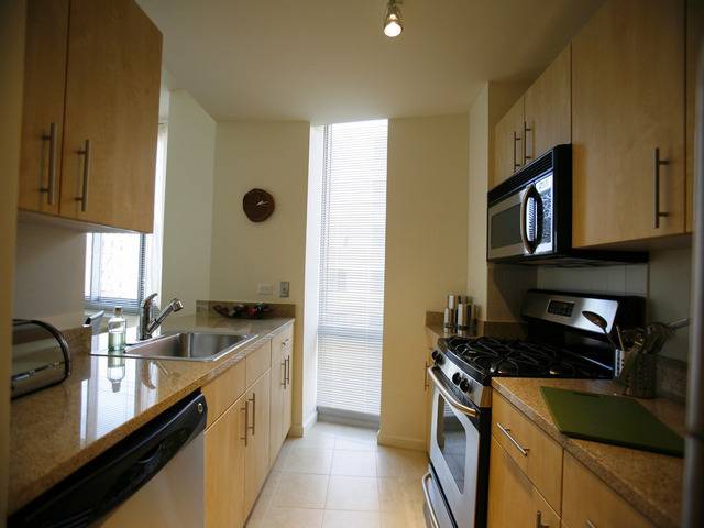 Giant 2 bed/2 bath Luxury Apartment in the Heart of East Village with W/D in unit