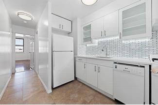 Brand New 2 Bedroom in the heart of Greenpoint.