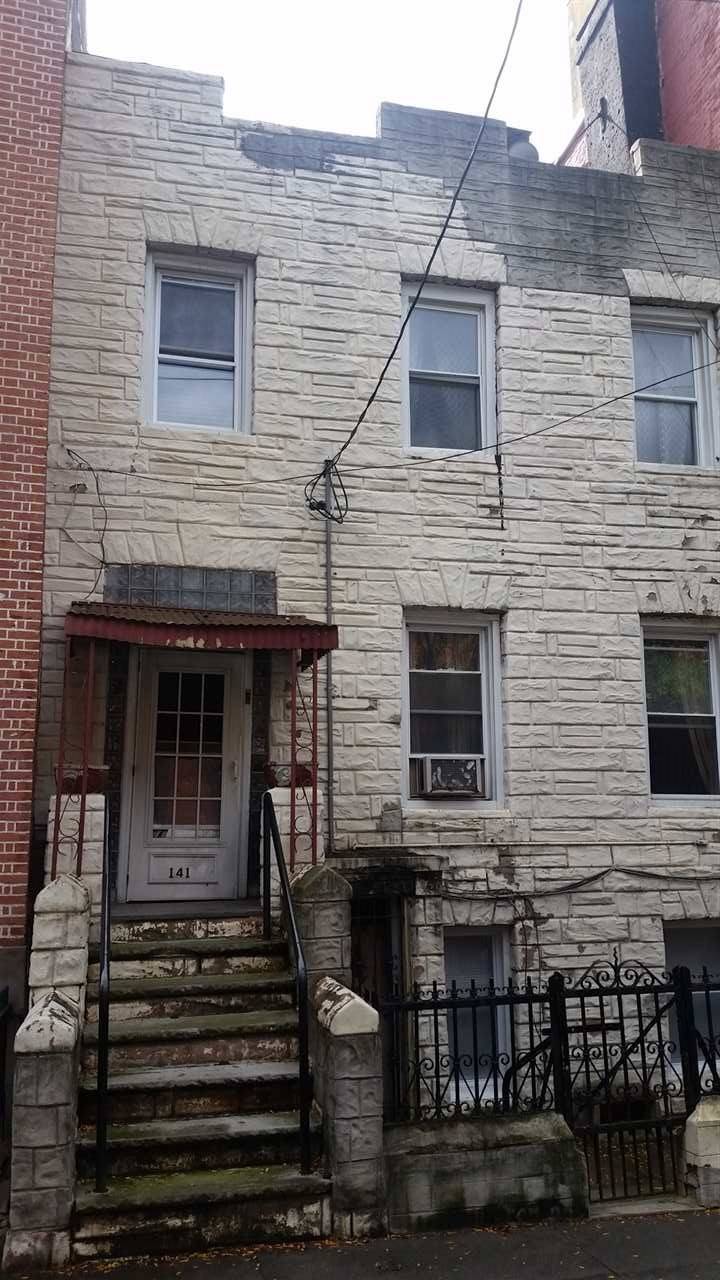 Fully renovated - 2 BR New Jersey