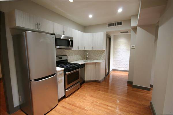 Internationally Friendly! Three Bedroom Apartment in The West Village For Rent
