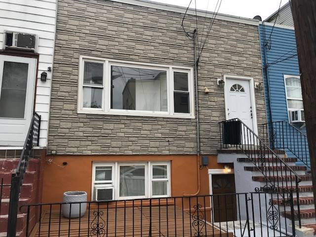 COMPLETELY RENOVATED EVERYTHING NEW INCLUDING - 3 BR New Jersey