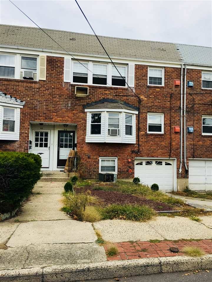 Move in ready renovated large 2BD/1BA - 2 BR New Jersey
