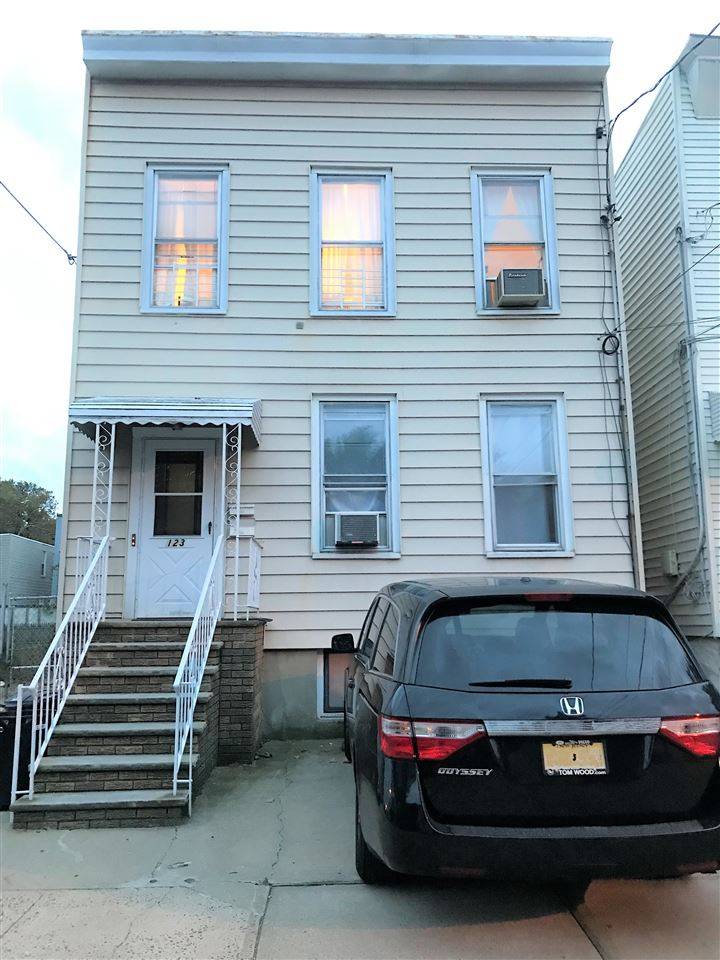This rental is like a house - 3 BR New Jersey