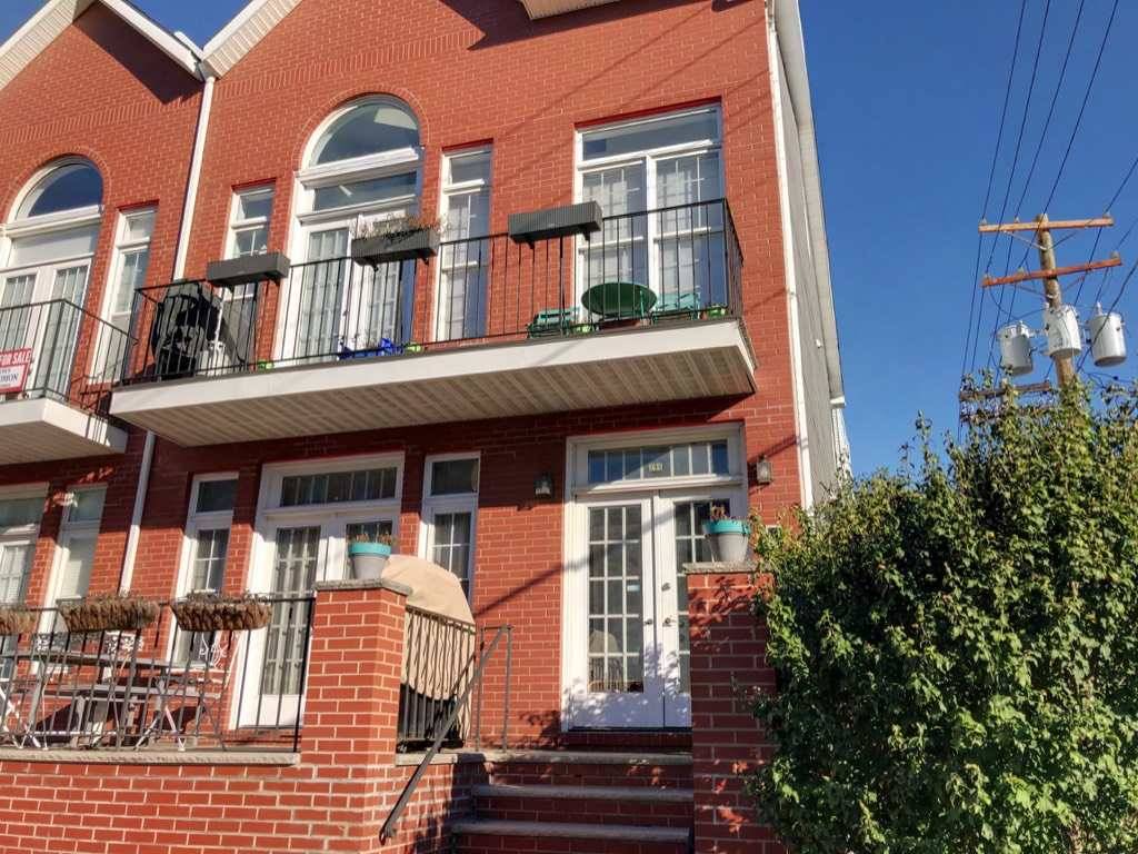 RARE - 2 BR New Jersey