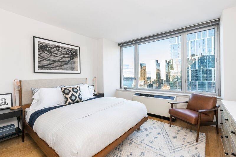 No Fee, Spacious 1 Bed Apartment in New, LEED Certified, Development Building in Midtown West