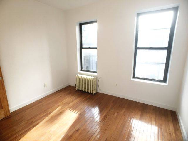 Large Sized One Bedroom Rental Available Now In The East Village!