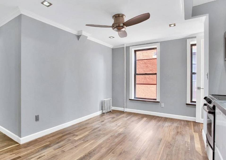 Large 3-Bedroom Apartment on Upper East