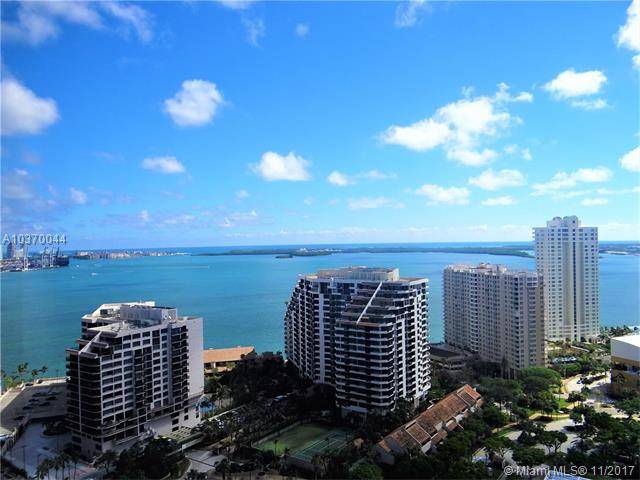 First time on the market - Courts Brickell Key 2 BR Condo Brickell Miami