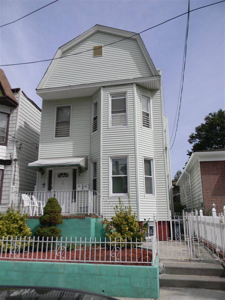 LOVELY 2 BEDROOMS IN MOVE-IN CONDITION - 2 BR New Jersey