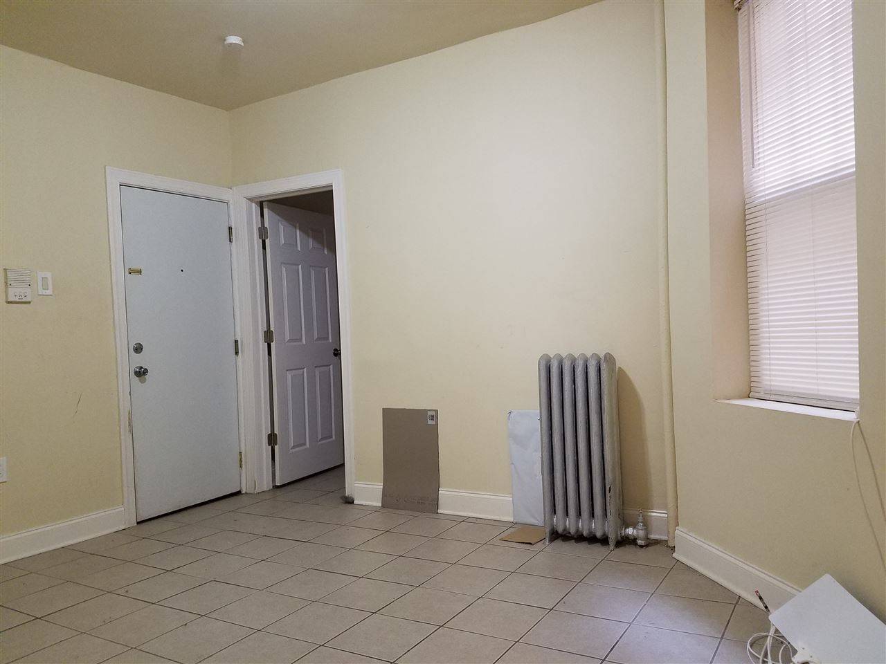 Cozy apartment in the heart of West New York - 1 BR Condo New Jersey
