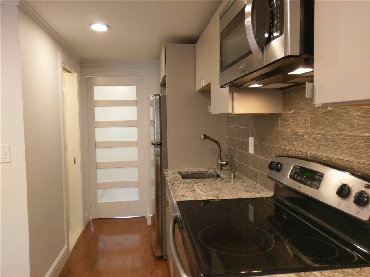 Meticulously renovated with high-end finishes - 1 BR Hoboken New Jersey