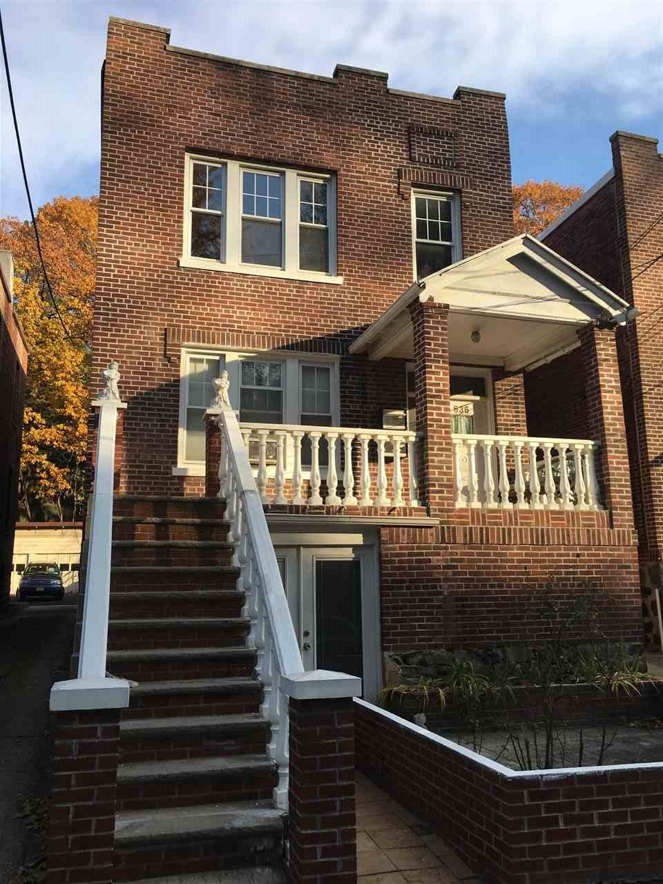Prime location - 2 BR New Jersey