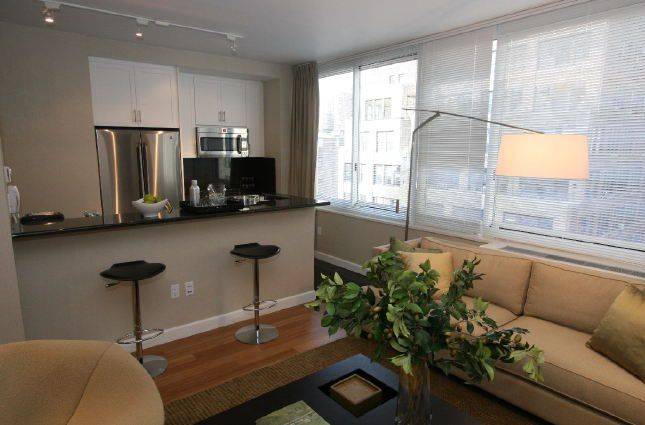 No Fee - Midtown West 1 Bedroom 1 Bathroom, Great Closet Space, W/D, Fitness Center, Pool, Full Service Luxury Building,