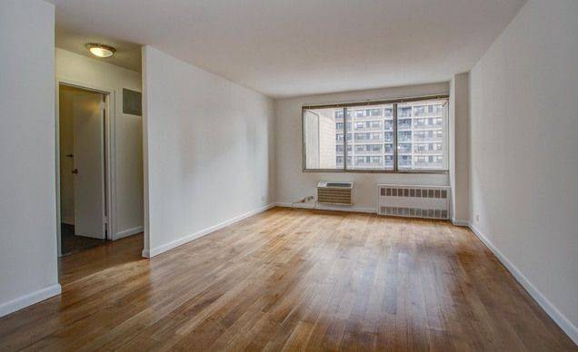 PRIME UPPER WEST SIDE LOCATION - RIGHT OFF CENTRAL PARK!  ONE BEDROOM