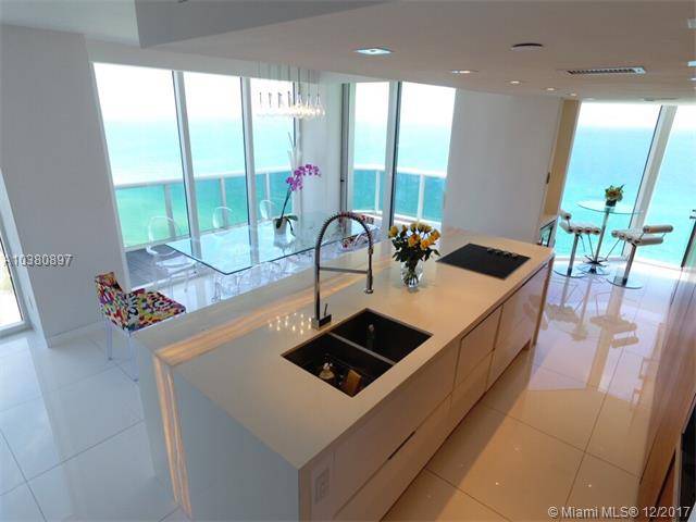 Spectacular oceanfront corner unit - BLUE DIAMOND CONDO 3 BR Condo Miami Beach Miami