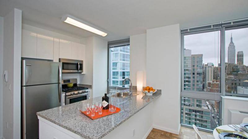 No Fee! Iconic Luxury - Midtown West 1 Bedroom Packed with Amenities