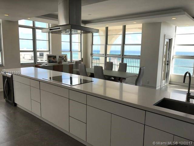 Gorgeous Lower Penthouse in the Sky - FIFTY SIX-SIXTY COLLINS A FIFT 3 BR Condo Miami Beach Florida