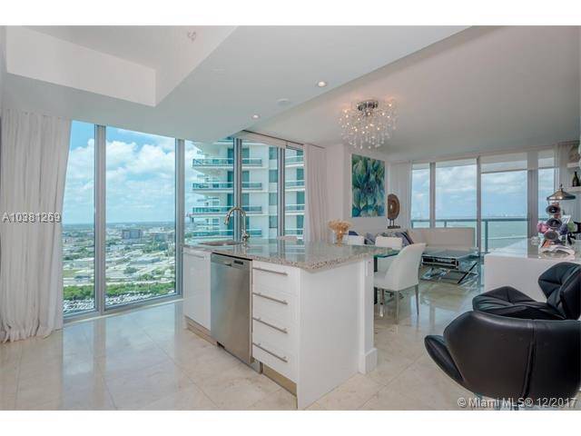 Spectacular bay view unit beautifully furnished with everything you need