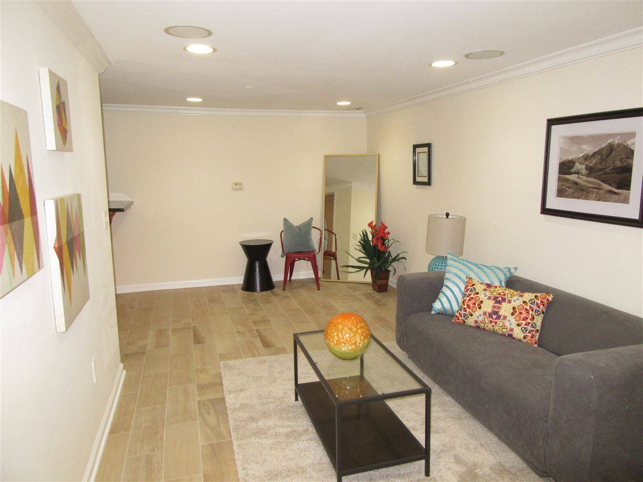 Check out this spacious - 3 BR Condo The Heights New Jersey