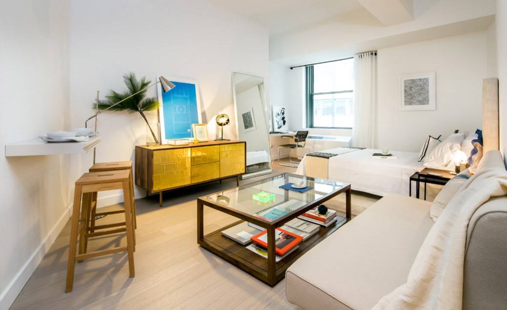 NO FEE!! SPACIOUS 1 BEDROOM!! LUXURY HIGH-RISE!! FITNESS CENTER & ROOF DECK!! FINANCIAL DISTRICT!!